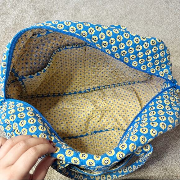 Vera Bradley 2008 Riviera Blue and Yellow Weekender Duffel Travel Bag - Picture 5 of 6